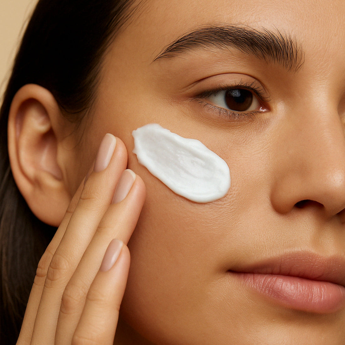 Dagelijks SPF gebruiken? Zo kies je de juiste zonbescherming voor jouw huid