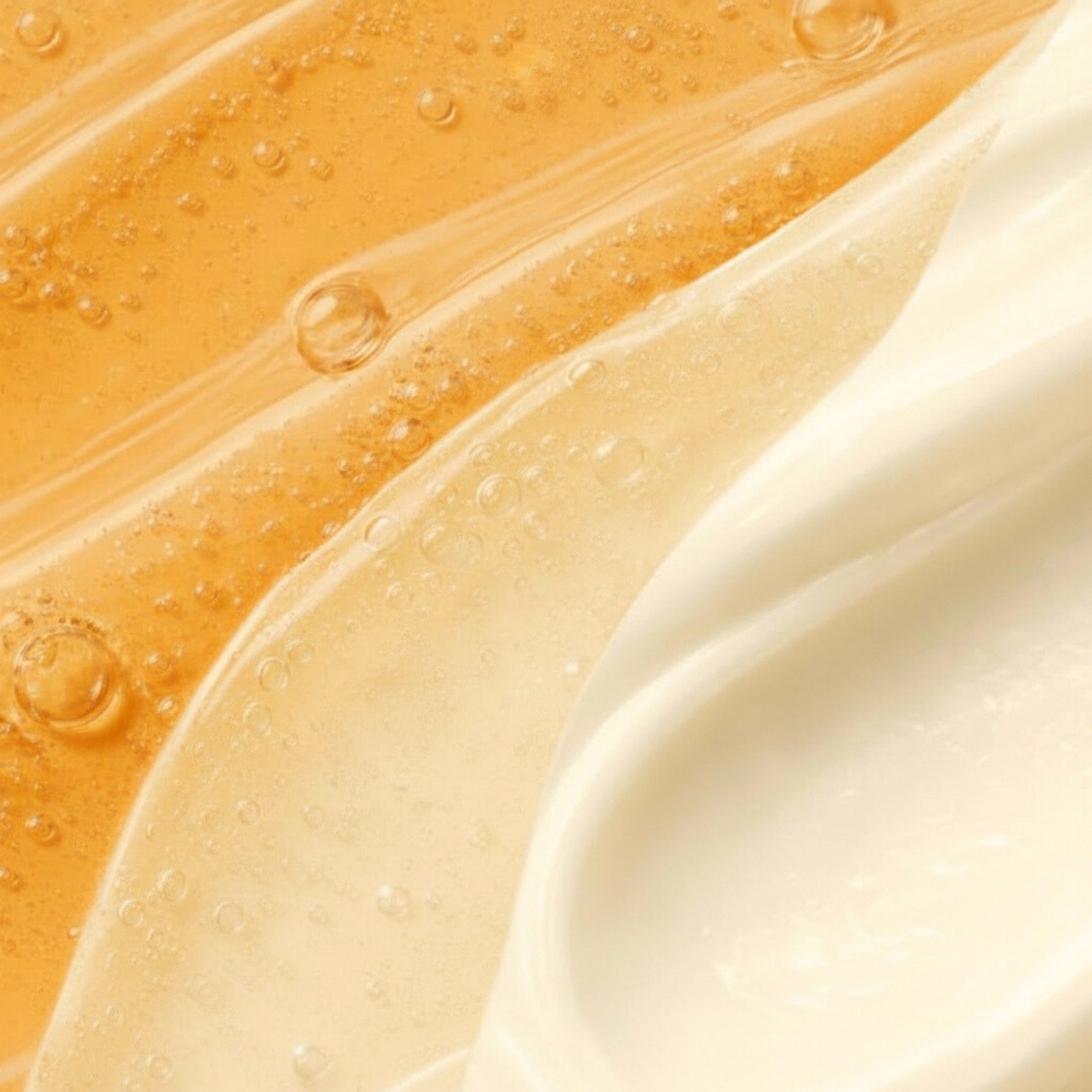 De texturen van de shampoo's en conditioner uit The Perfect Wash Trio van Skin for Skin