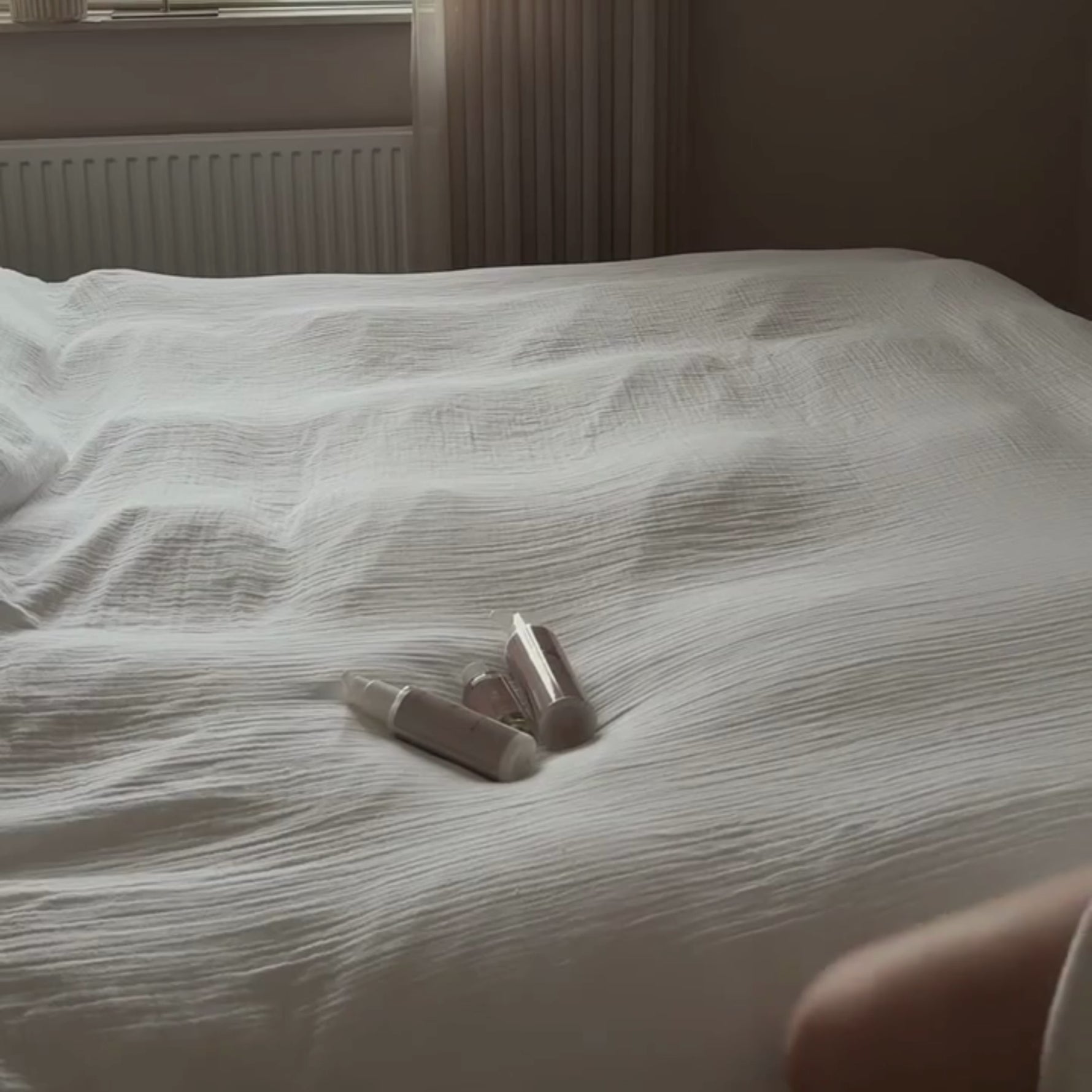 Skin for Skin body lotion first light video