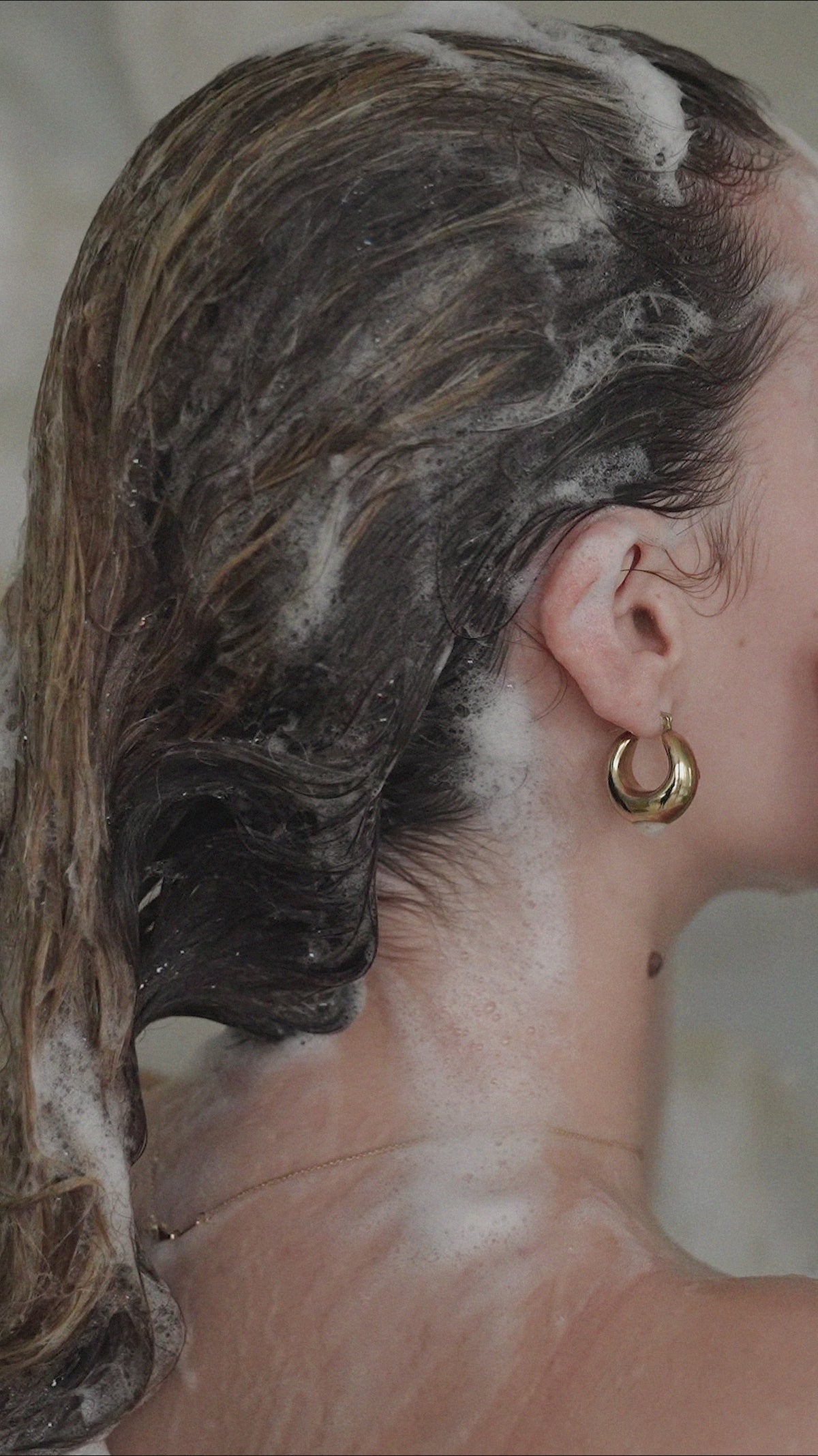 Skin for Skin shampoo video